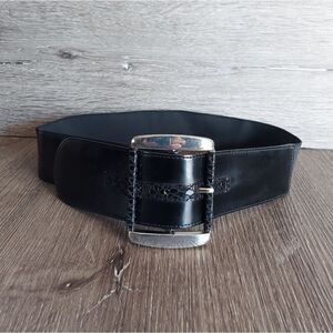 White House Black Market Black Stretch Waist Belt Silver Buckle Small